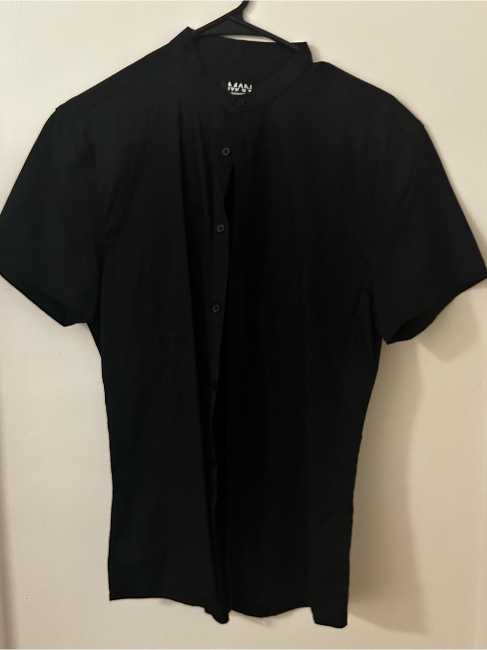 Boohoo Black Short-Sleeve Mandarin Button-Down Shirt